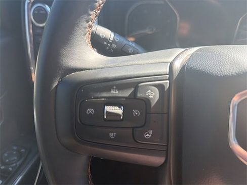 Used 2023 GMC Sierra 2500 AT4 w/ AT4 Preferred Package image 22