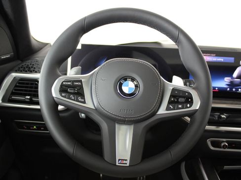 New 2026 BMW X7 xDrive40i w/ M Sport Package image 15