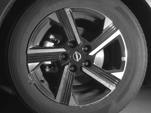 Used 2025 Nissan Sentra SV FWD image 12