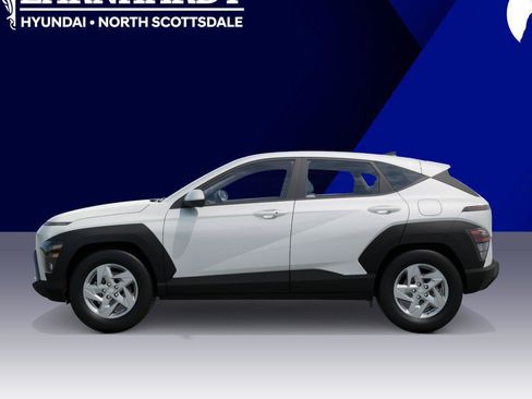 New 2026 Hyundai Kona SE FWD image 3