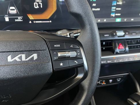 Used 2025 Kia K4 FWD image 23