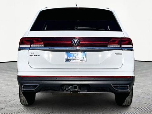 Used 2024 Volkswagen Atlas SE image 6