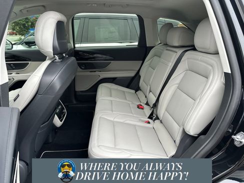 New 2026 Lincoln Nautilus Premier w/ Equipment Group 102A image 20