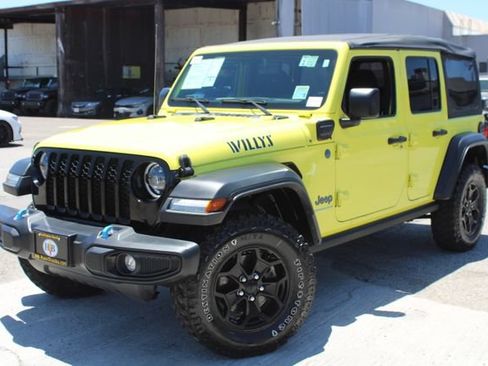 Used 2023 Jeep Wrangler Unlimited w/ Cold Weather Group AWD/4WD image 13