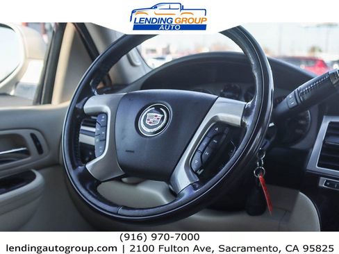Used 2007 Cadillac Escalade AWD w/ Information Package image 14