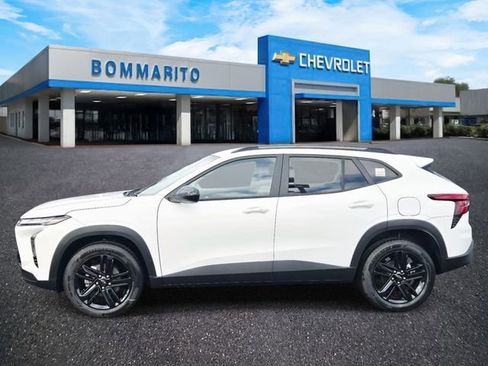 New 2026 Chevrolet Trax ACTIV w/ Driver Confidence Package FWD image 2