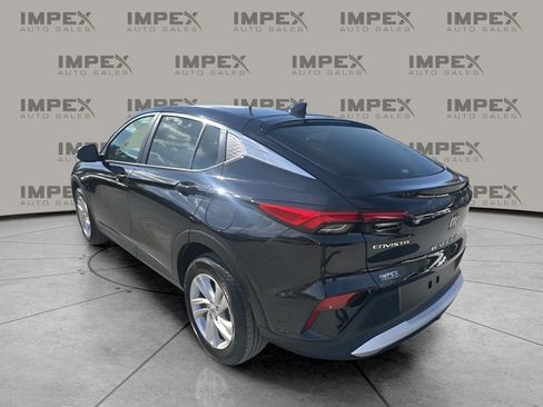 Used 2025 Buick Envista Preferred image 3