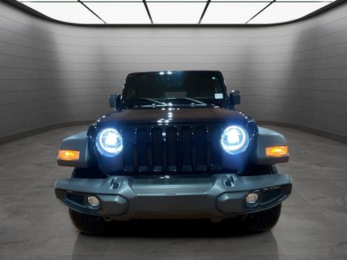 Used 2022 Jeep Wrangler Unlimited Sport image 8