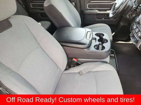 Used 2024 RAM 2500 Big Horn AWD/4WD image 26