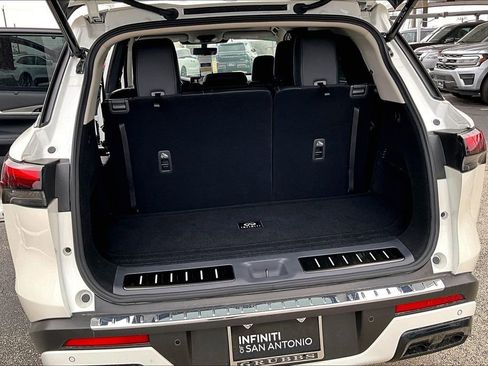 Certified 2025 INFINITI QX60 Luxe w/ Vision Package AWD/4WD image 50