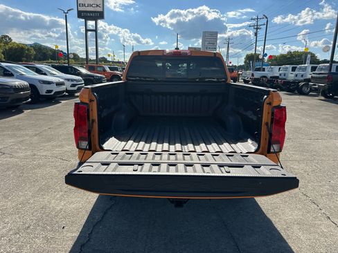 New 2026 Chevrolet Colorado W/T w/ WT Custom Package image 10