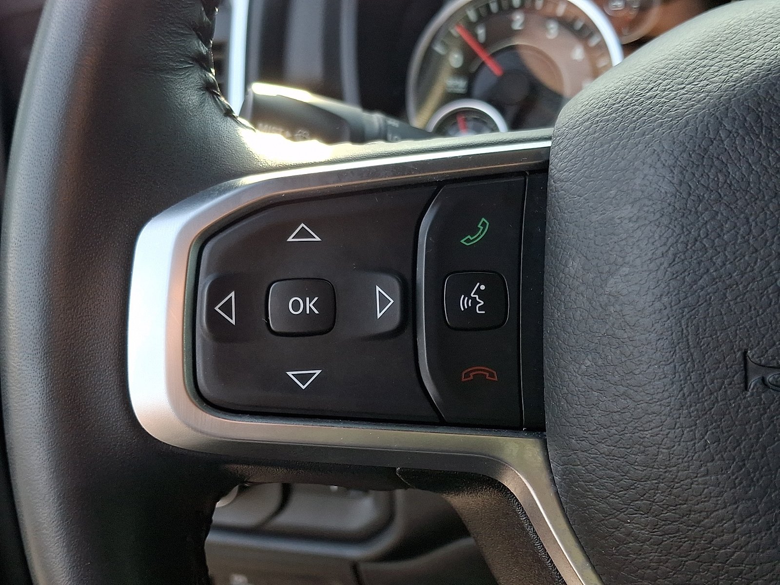 Used 2024 RAM 1500 Big Horn AWD/4WD image 20