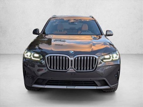 Used 2024 BMW X3 xDrive30i w/ Convenience Package image 2