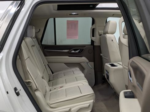 Used 2021 GMC Yukon Denali w/ Denali Premium Package image 44