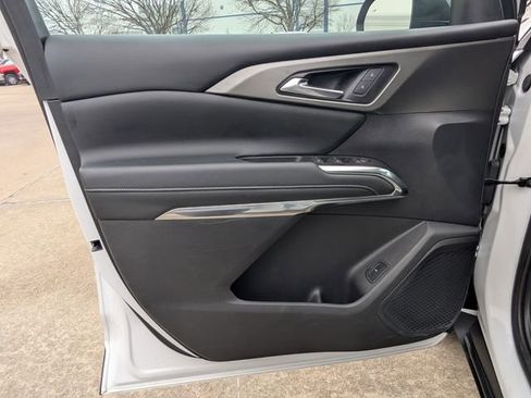 Certified 2024 Chevrolet Traverse LT image 17