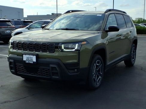 New 2026 Jeep Cherokee Laredo AWD/4WD image 2