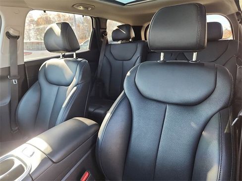 Certified 2023 Hyundai Santa Fe SEL Premium image 21