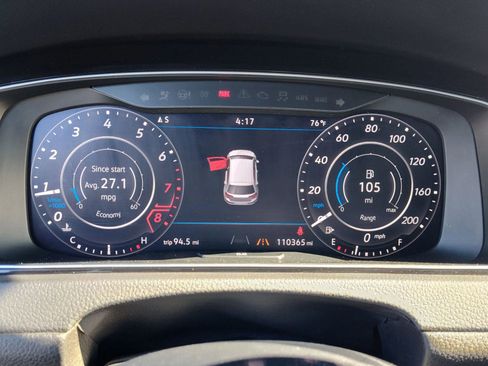 Used 2019 Volkswagen Golf 4-Door AWD/4WD image 15