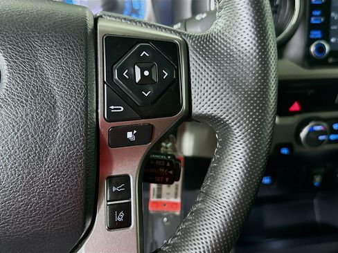 Used 2021 Toyota Tacoma SR5 image 17