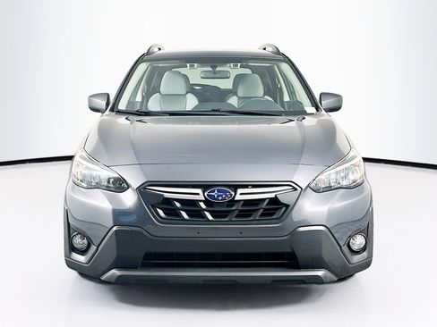 Used 2023 Subaru Crosstrek 2.0i Premium image 2