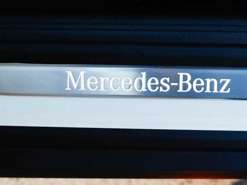 Used 2026 Mercedes-Benz GLC 300 4MATIC image 31