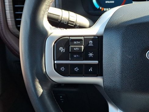 Certified 2024 Ford Expedition Limited image 24