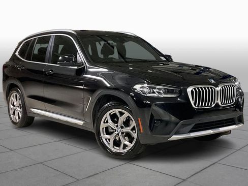 Used 2023 BMW X3 xDrive30i w/ Premium Package image 2