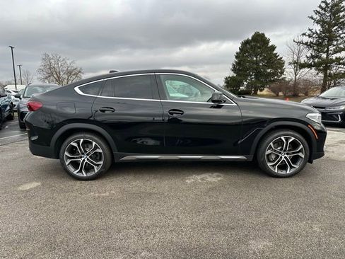 Certified 2023 BMW X6 xDrive40i w/ Premium Package image 10