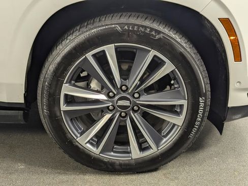 Used 2025 Cadillac Escalade Sport w/ Touring Package AWD/4WD image 12