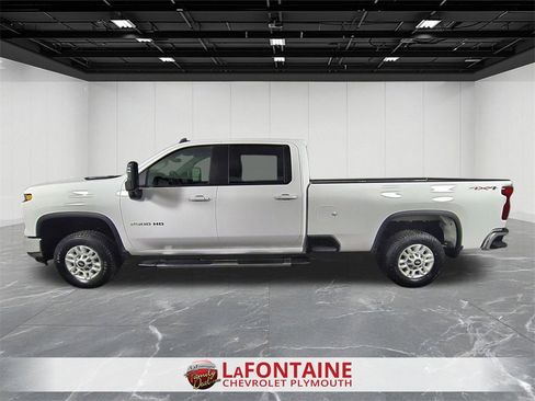 Certified 2025 Chevrolet Silverado 2500 LT w/ Convenience Package image 5