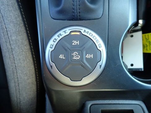 Used 2025 Ford Bronco Big Bend image 24