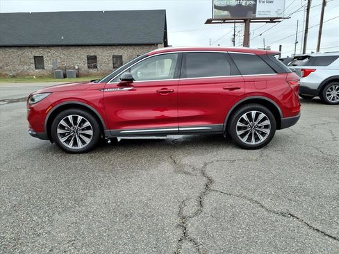 Used 2020 Lincoln Corsair Reserve image 2