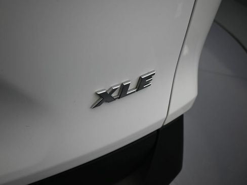 Used 2025 Toyota RAV4 XLE w/ Convenience Package FWD image 40