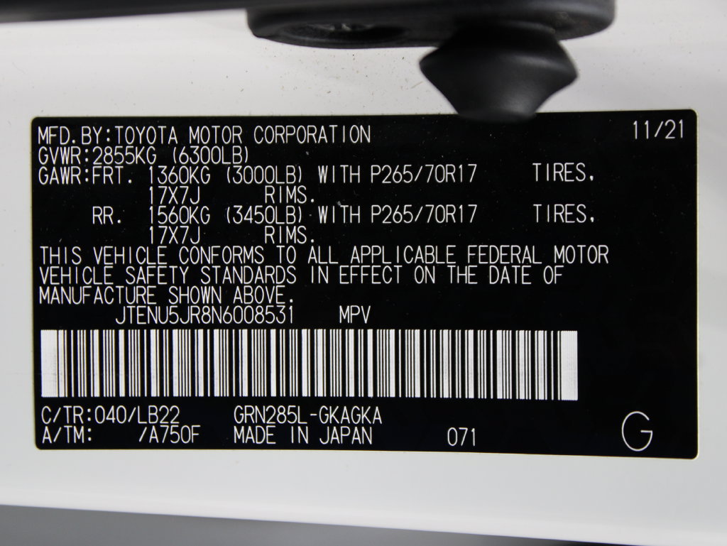 Used 2022 Toyota 4Runner SR5 Premium w/ Moonroof Package AWD/4WD image 59
