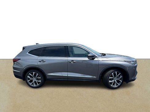 Used 2023 Acura MDX SH-AWD w/ Technology Package image 2