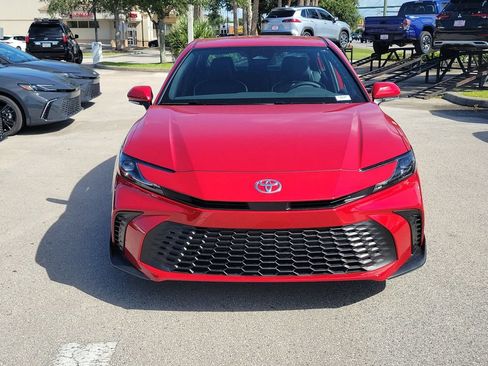 New 2026 Toyota Camry SE w/ Convenience Package FWD image 2