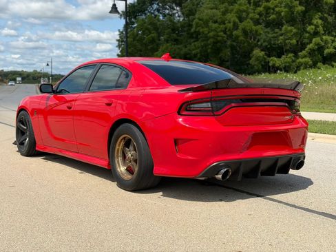 Used 2016 Dodge Charger SRT Hellcat RWD image 7