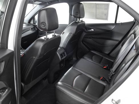 Used 2022 Chevrolet Equinox RS w/ RS Leather Package FWD image 37