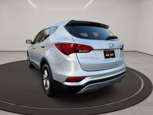 Used 2017 Hyundai Santa Fe Sport image 6