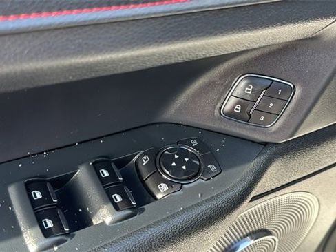 Certified 2022 Ford Expedition Max Limited image 11