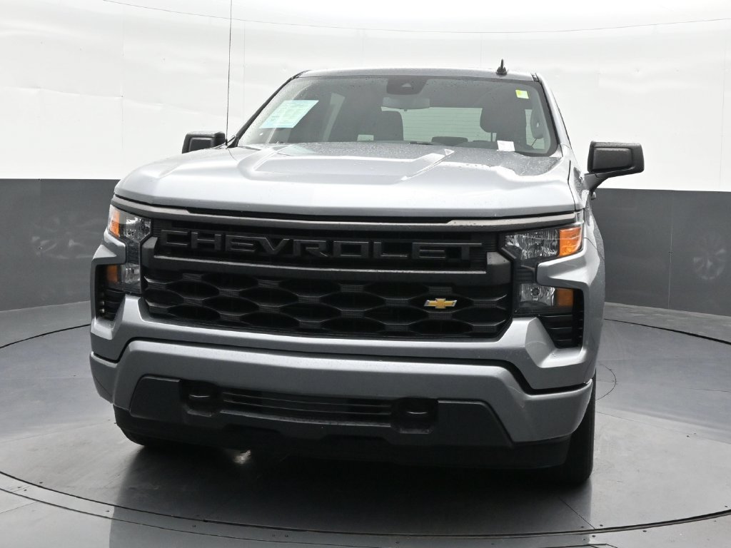 Used 2023 Chevrolet Silverado 1500 Custom RWD image 9