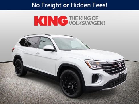 New 2026 Volkswagen Atlas SE FWD image 1