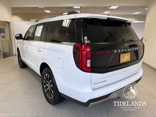 Certified 2025 Ford Expedition Platinum AWD/4WD image 6