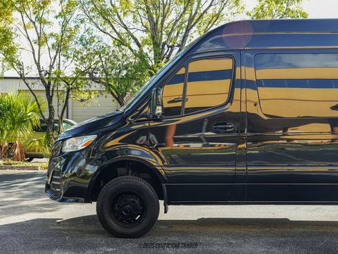 Used 2019 Mercedes-Benz Sprinter 4x4 170 image 4