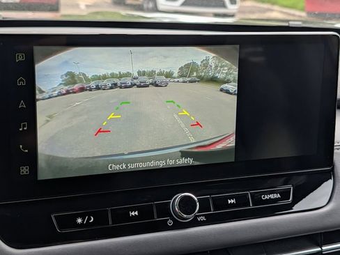 New 2026 Mitsubishi Outlander LE AWD/4WD image 9