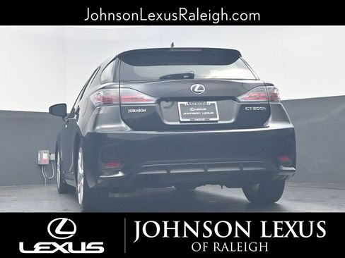 Used 2017 Lexus CT 200h image 20