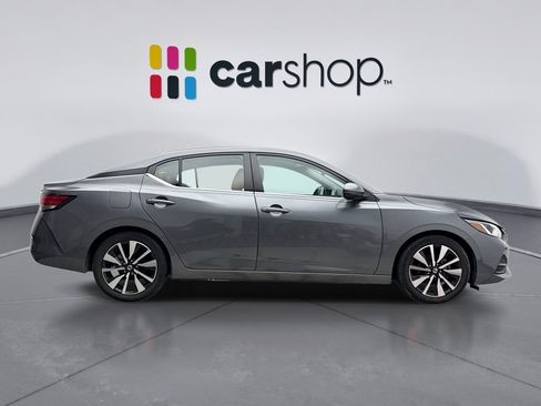 Used 2023 Nissan Sentra SV w/ SV Premium Package FWD image 6
