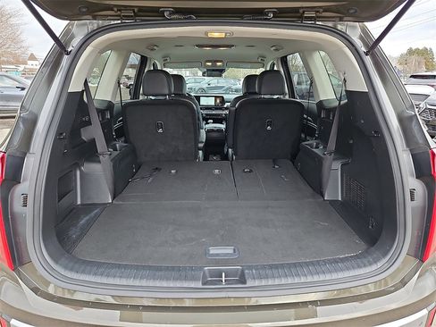 Certified 2024 Kia Telluride S image 30