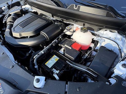 New 2026 Chevrolet Traverse LT image 23