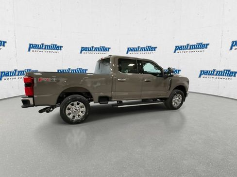 New 2026 Ford F250 Lariat w/ Chrome Package AWD/4WD image 11